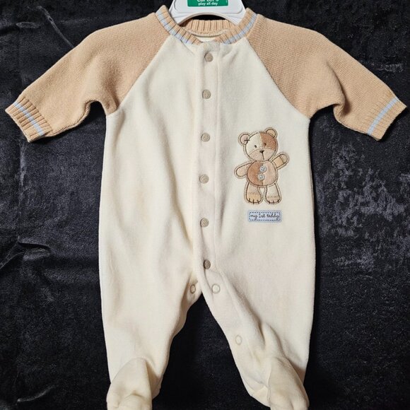 Carter’s “My 1st Teddy” Footed Sleeper – Newborn – Neutral Cream & Tan - Picture 1 of 2